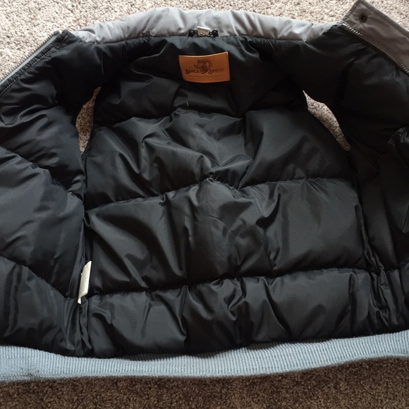 Men’s puffer vest size small - Picture 4 of 9